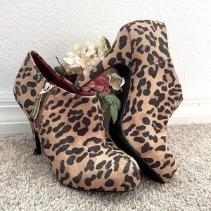 Christian Siriano gently used platform booties